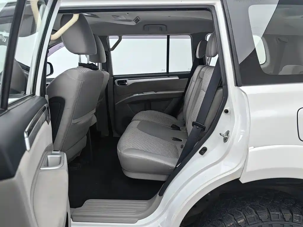 Mitsubishi Pajero Sport — миниатюра 15