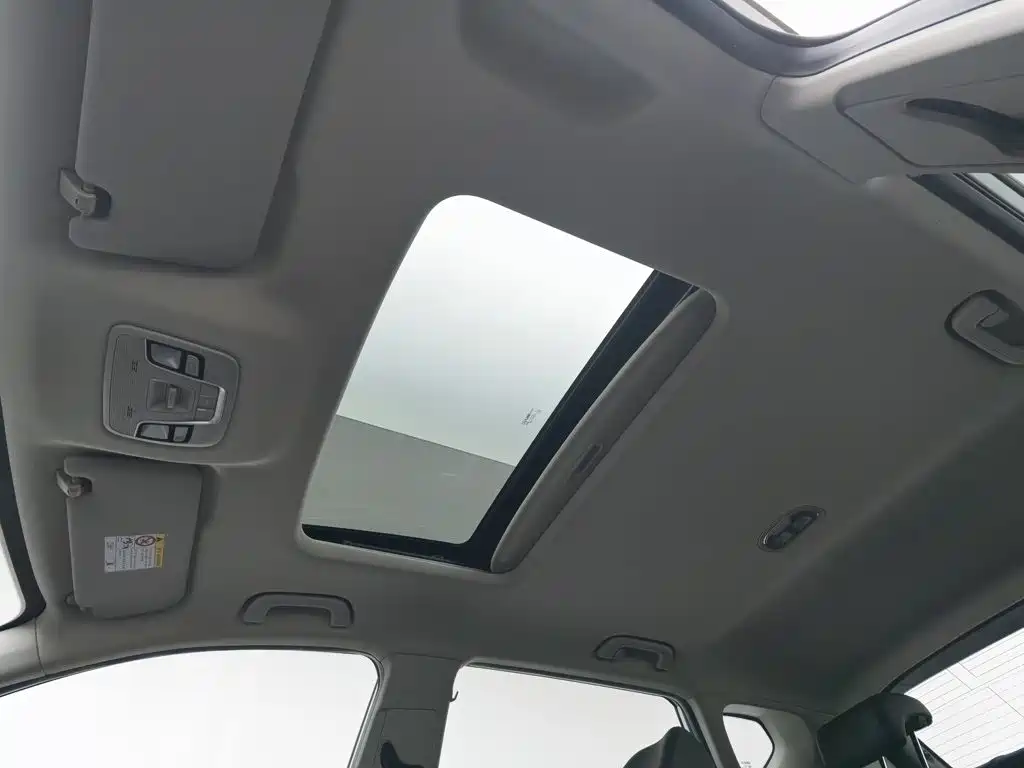 Geely Binyue — миниатюра 14