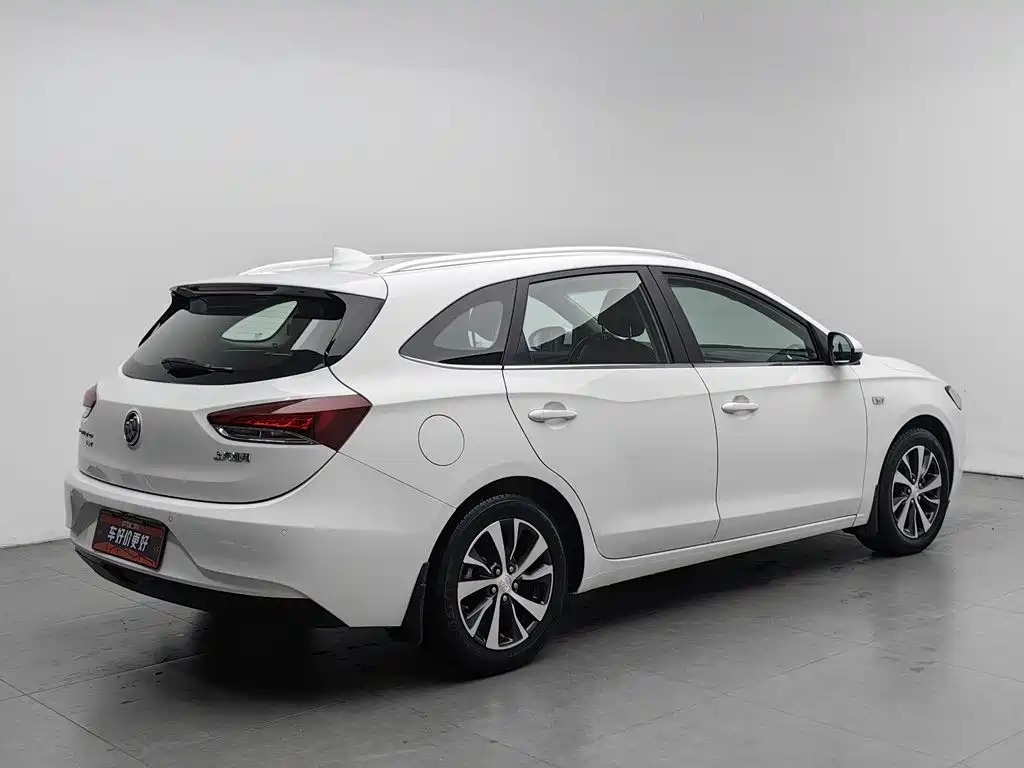 Buick Excelle — миниатюра 2