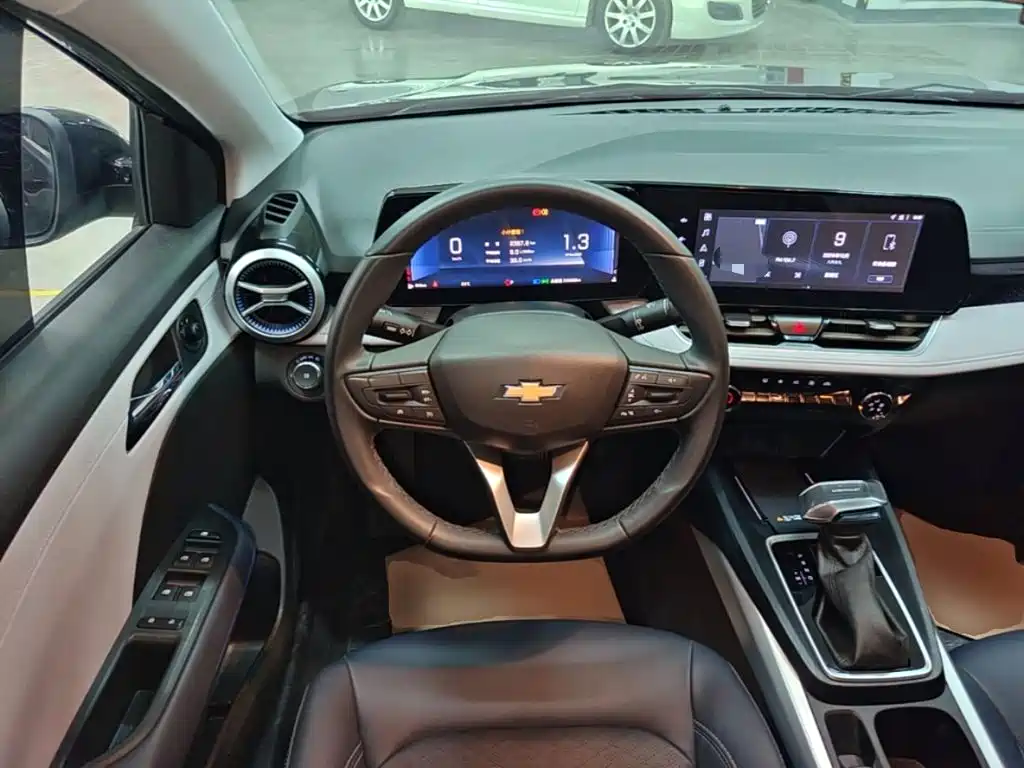 Chevrolet Monza — миниатюра 11