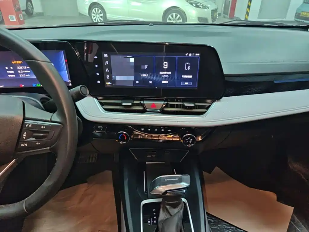 Chevrolet Monza — миниатюра 13