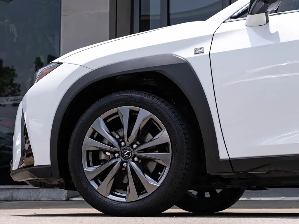 Lexus UX 2020 260h F SPORT