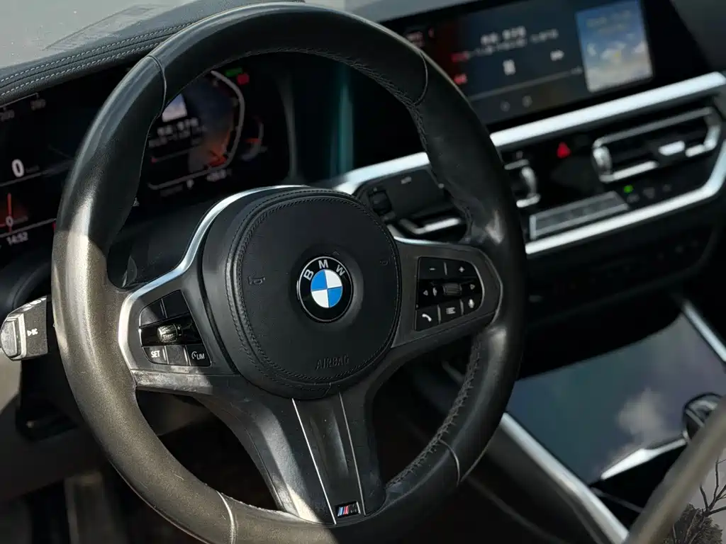BMW 3 Series — миниатюра 6