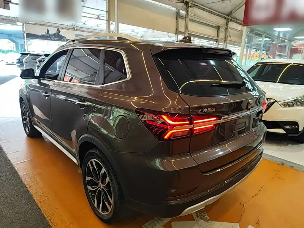Roewe RX5 — миниатюра 5