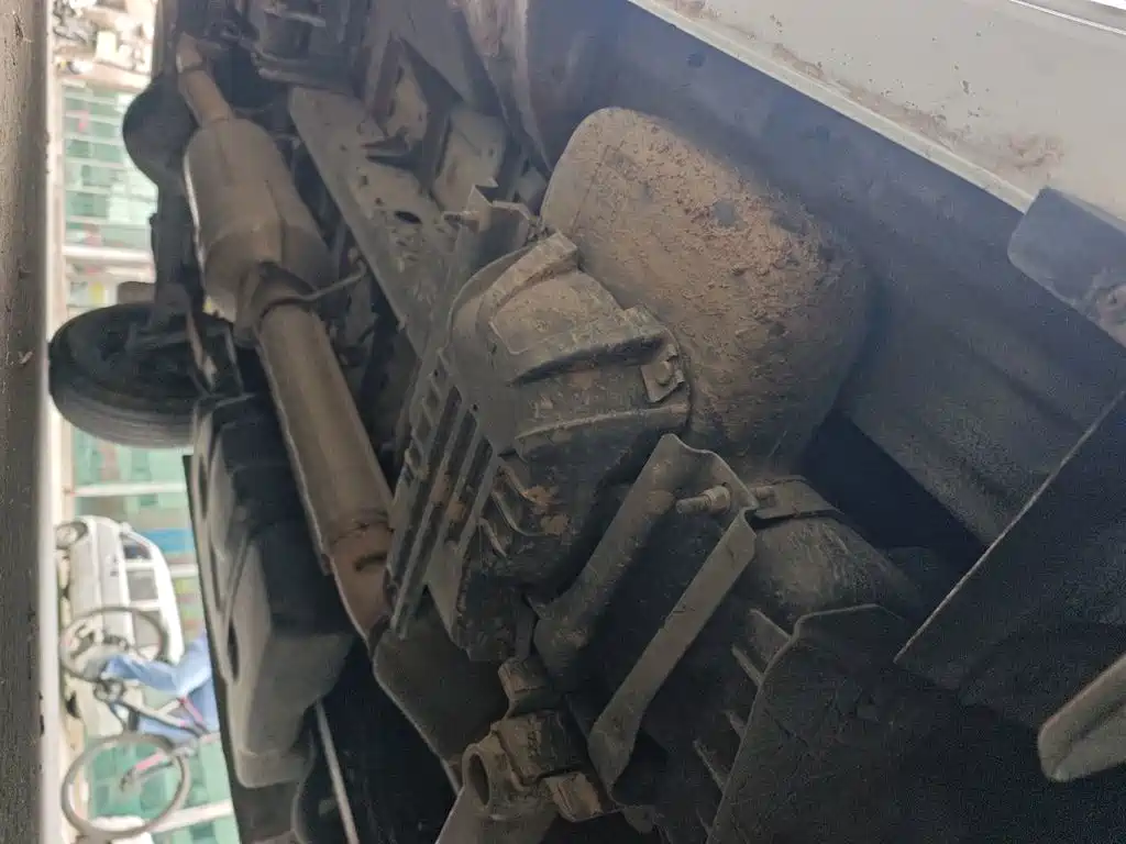 IVECO Ousheng — миниатюра 17