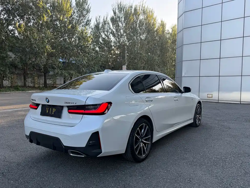 BMW 3 Series — миниатюра 5