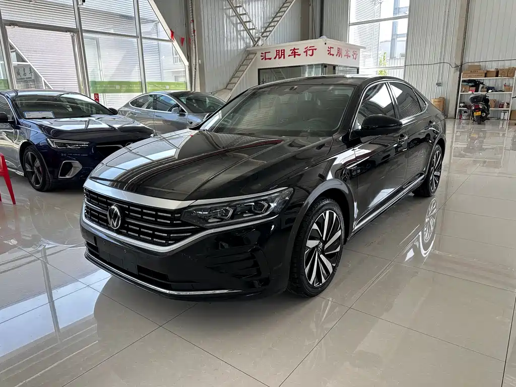 Volkswagen Passat 2022