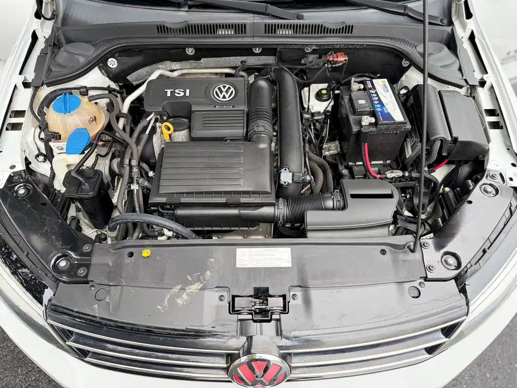 Volkswagen Sagitar — миниатюра 24