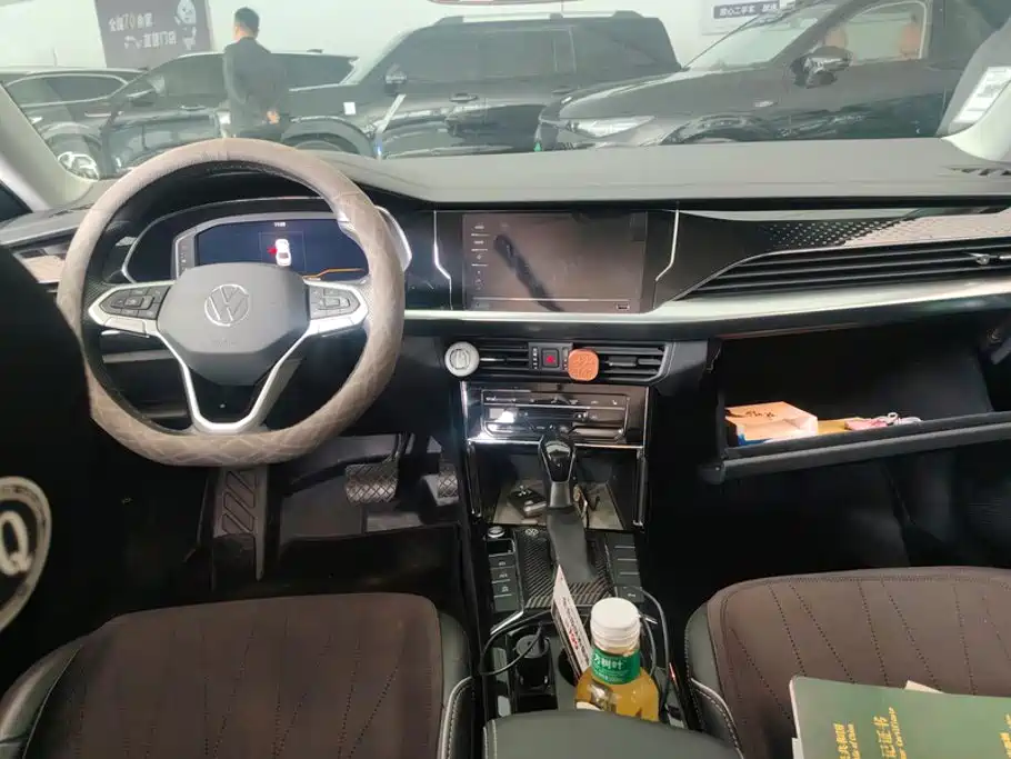 Volkswagen Passat — миниатюра 12