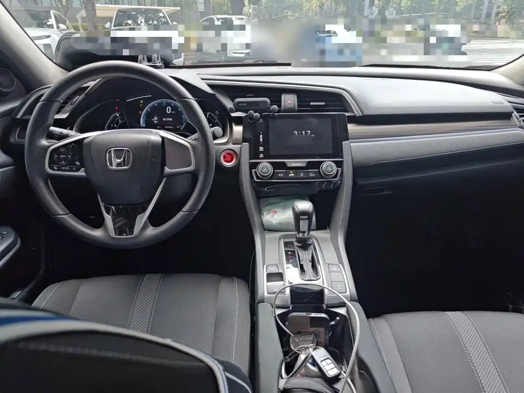 Honda Civic — миниатюра 13
