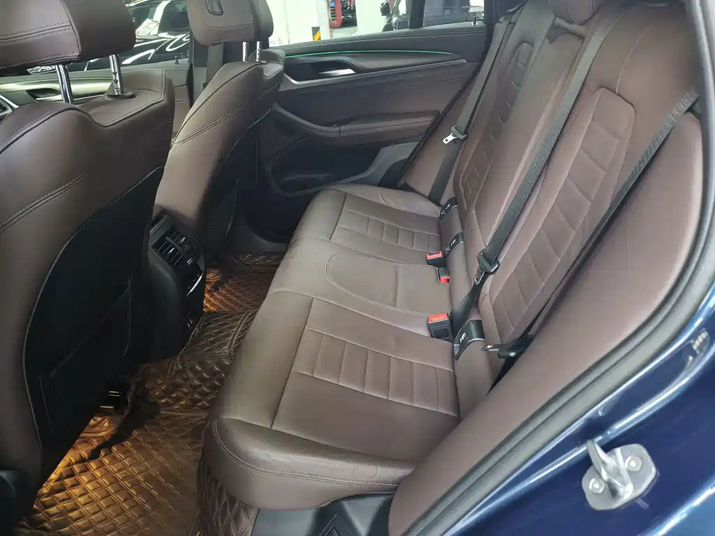BMW X4 — миниатюра 7