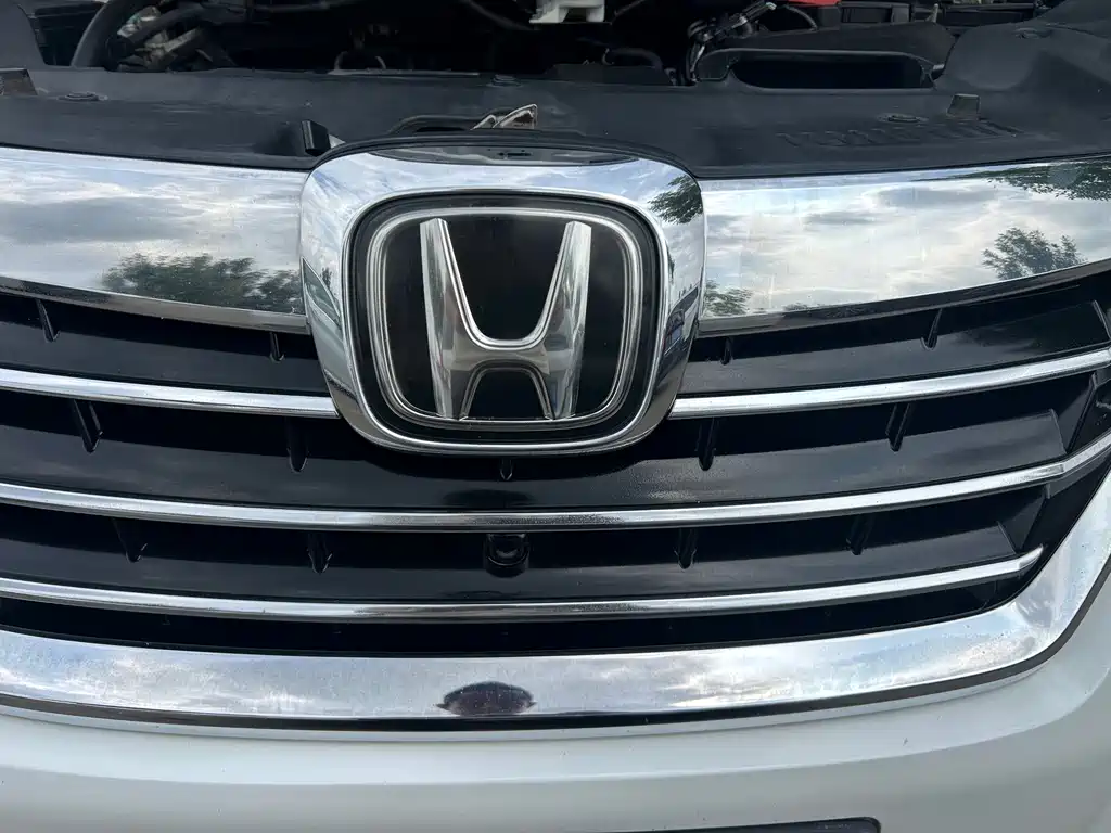 Honda Elysion — миниатюра 4