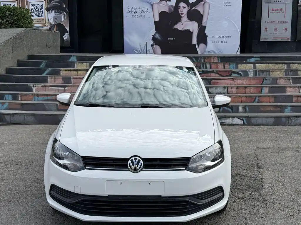 Volkswagen Polo — миниатюра 2