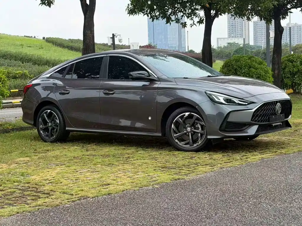 MG MG5 - фото 2