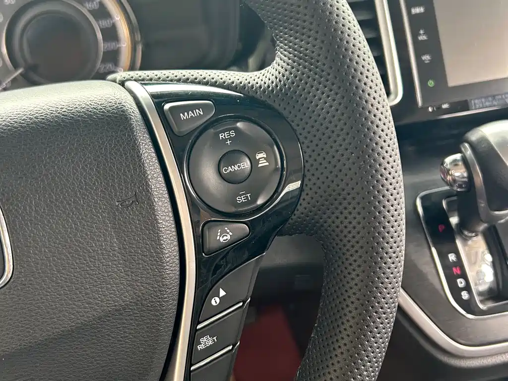 Honda Elysion — миниатюра 6