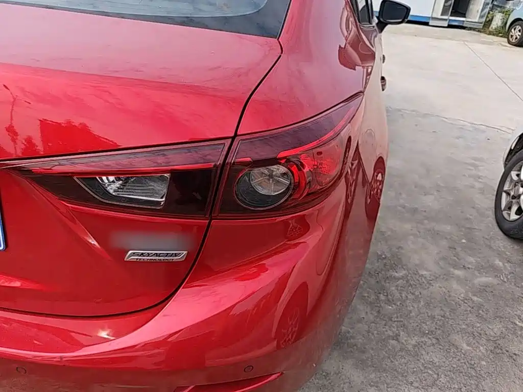 Mazda 3 Axela — миниатюра 8