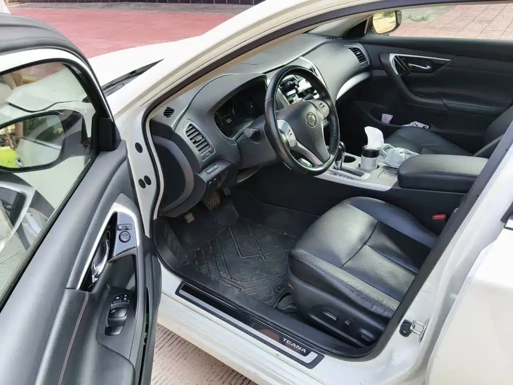 Nissan Teana — миниатюра 14