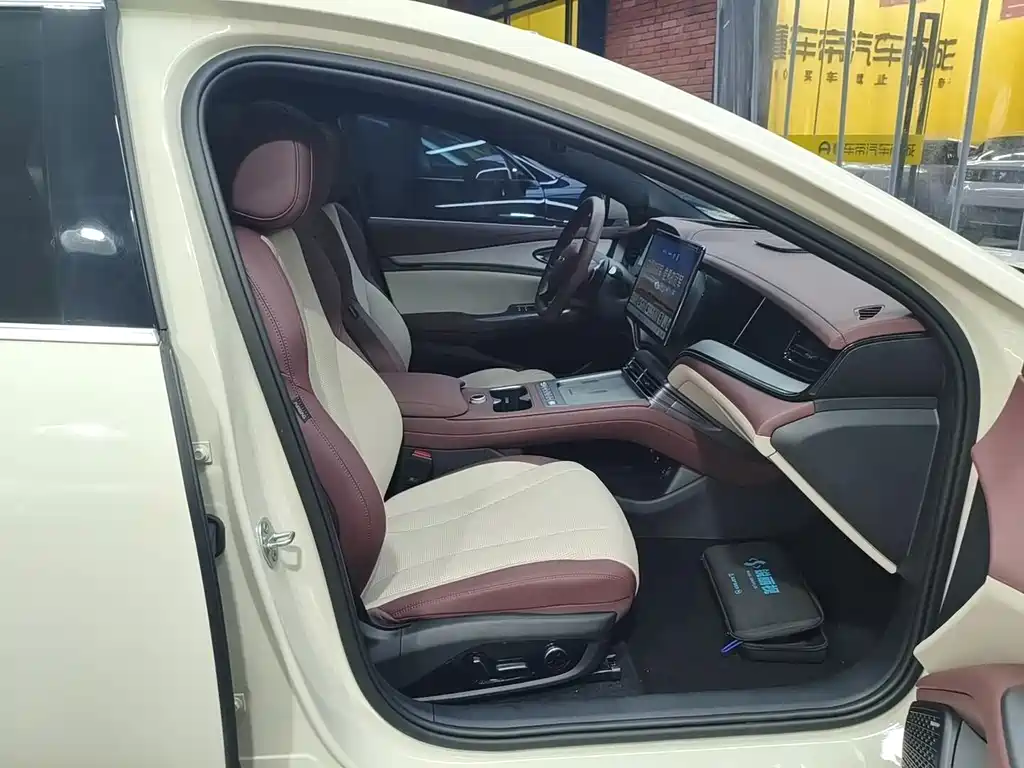 BYD Seal 07 DM-i — миниатюра 10