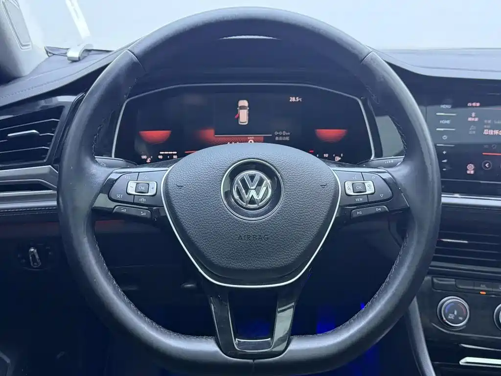 Volkswagen Sagitar — миниатюра 15