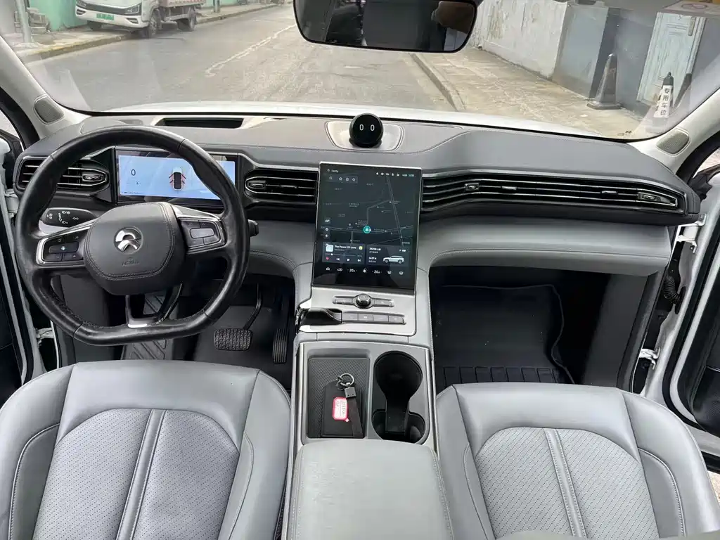 NIO ES6 — миниатюра 11