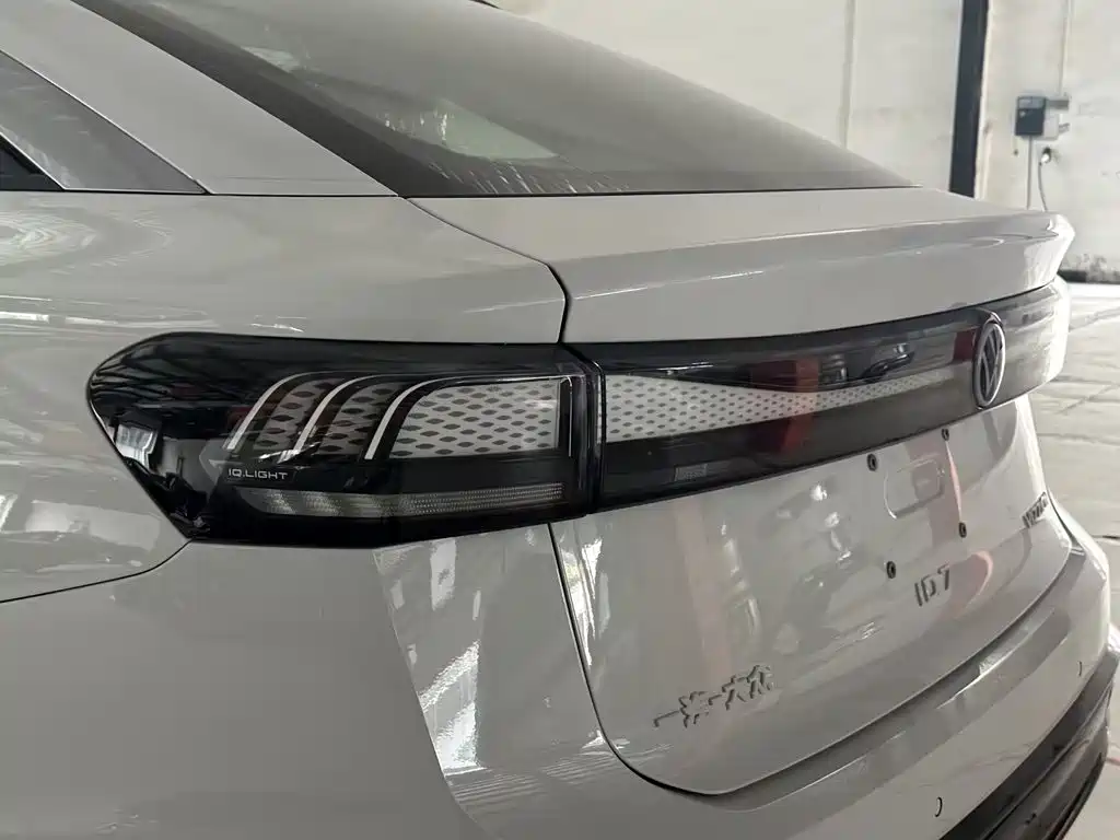 Volkswagen ID.7 VIZZION — миниатюра 8