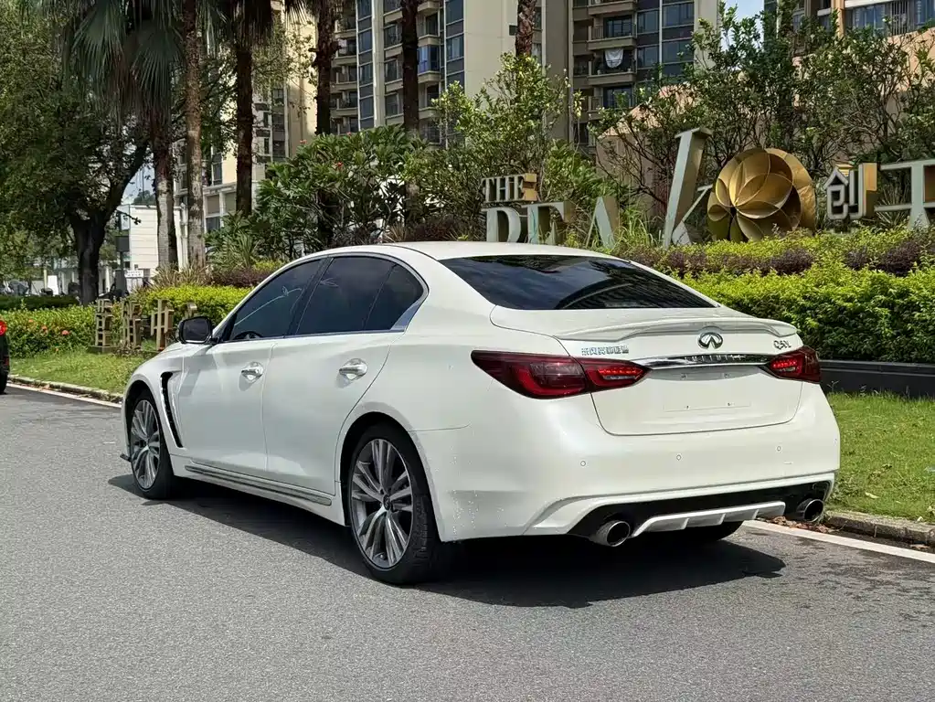 Infiniti Q50L — миниатюра 9