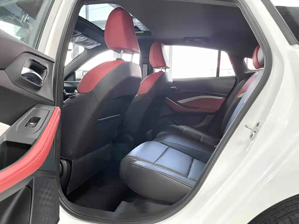 MG 5 2022 180DVVT CVT Luxury