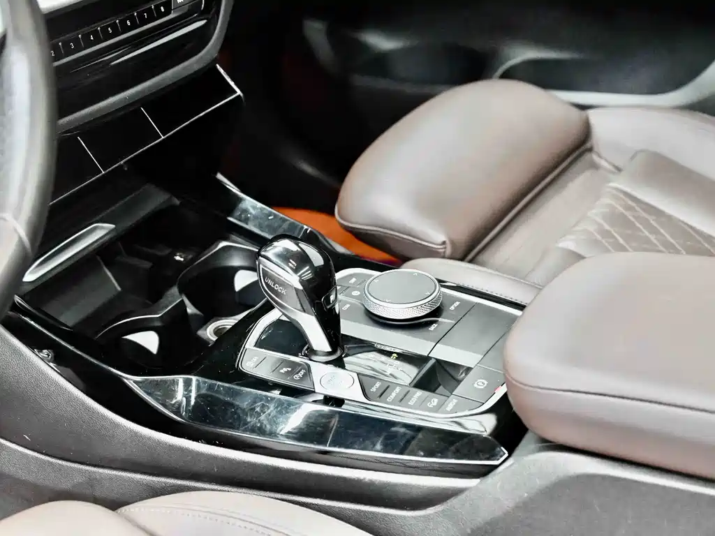 BMW X3 — миниатюра 6