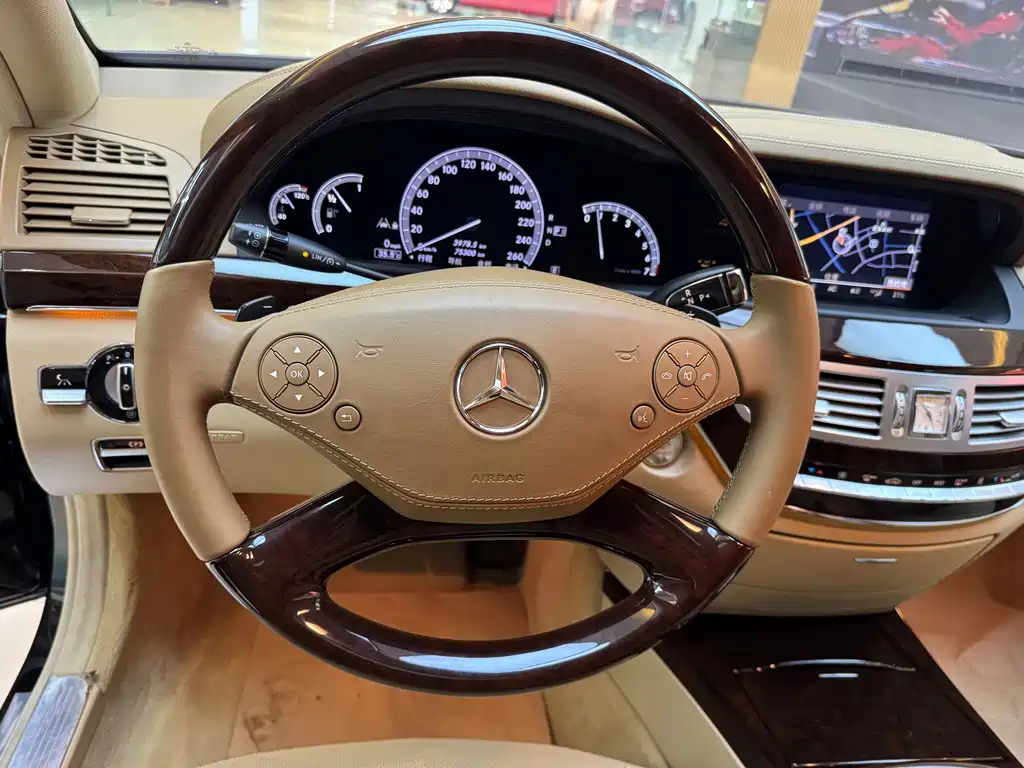 Mercedes-Benz S-Class — миниатюра 15