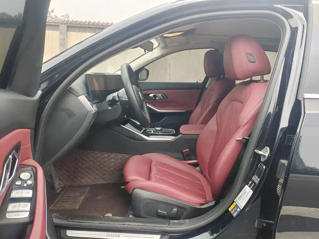 BMW i3 2024 eDrive 35 L