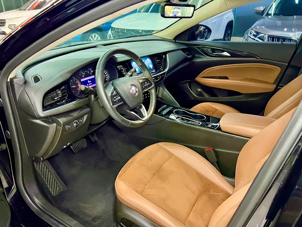 Buick Regal — миниатюра 7