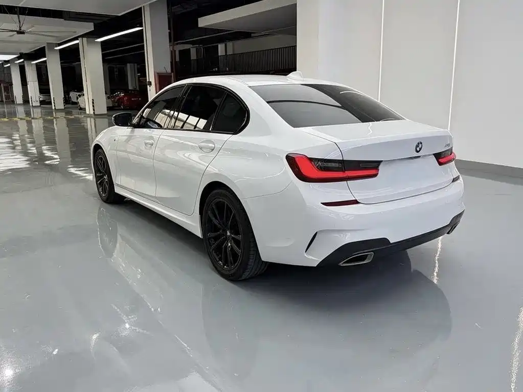 BMW 3 Series — миниатюра 14
