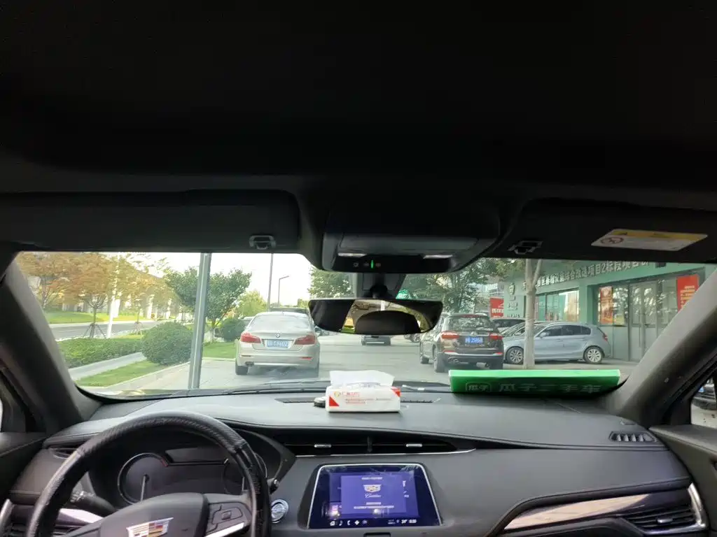 Cadillac XT4 — миниатюра 19