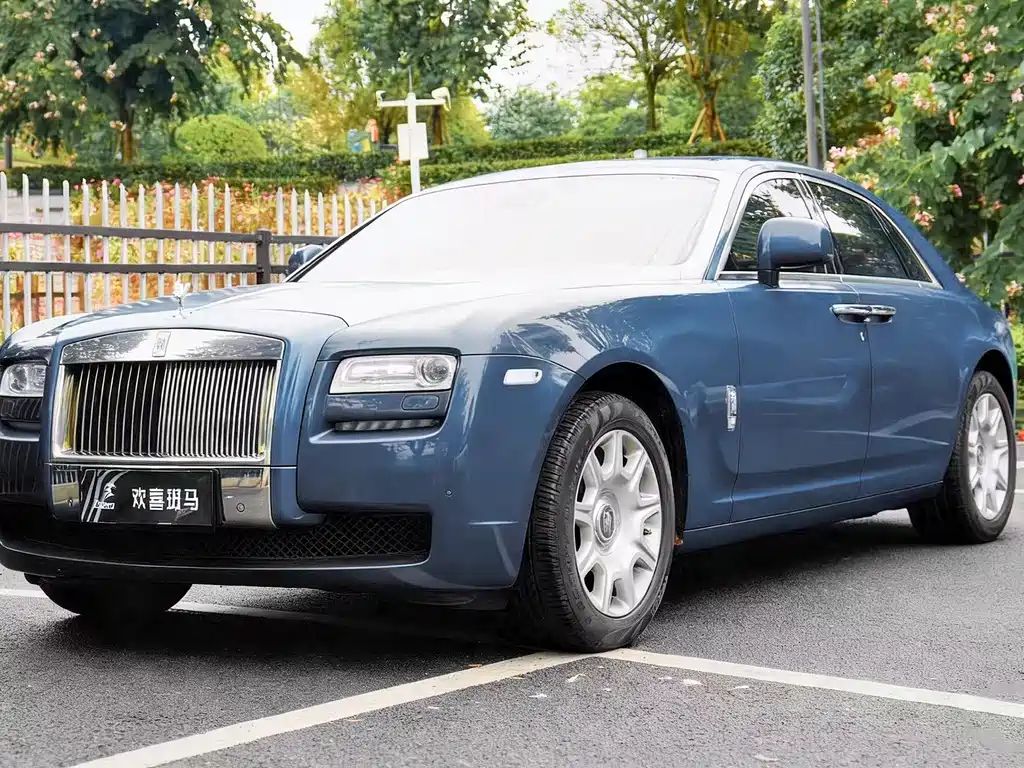 Rolls-Royce Ghost 2010