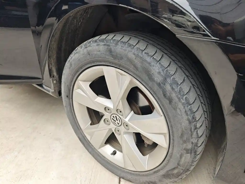 Volkswagen Bora — миниатюра 24