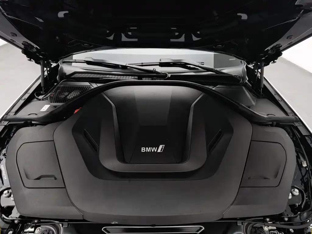 BMW i3 — миниатюра 6