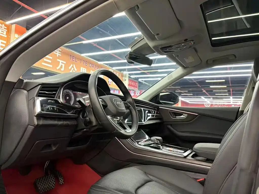 Audi Q8 2019 55 TFSI Premium