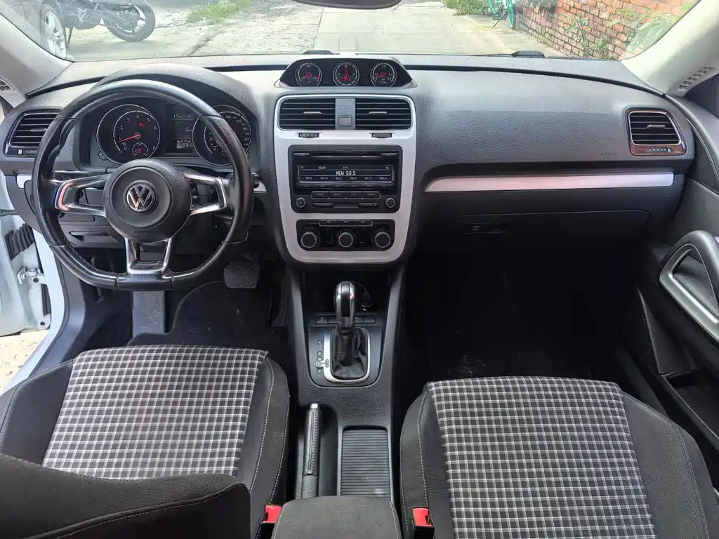 Volkswagen Scirocco — миниатюра 14