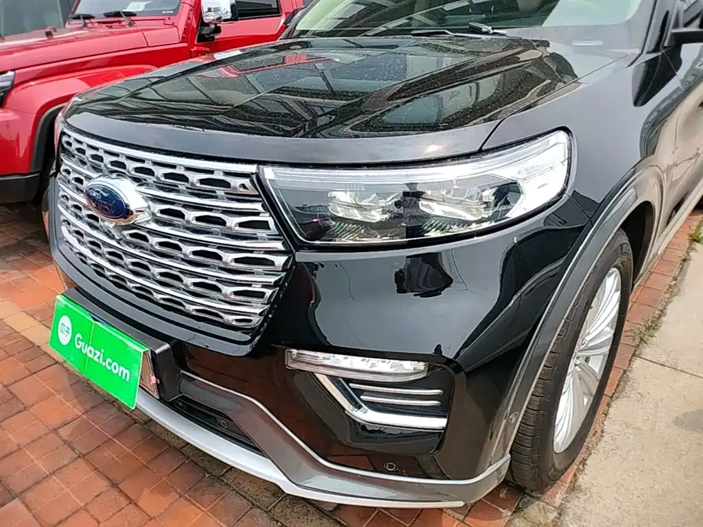 Ford Explorer 2020 — фото 24