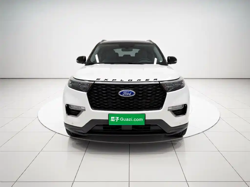 Ford Explorer — миниатюра 2