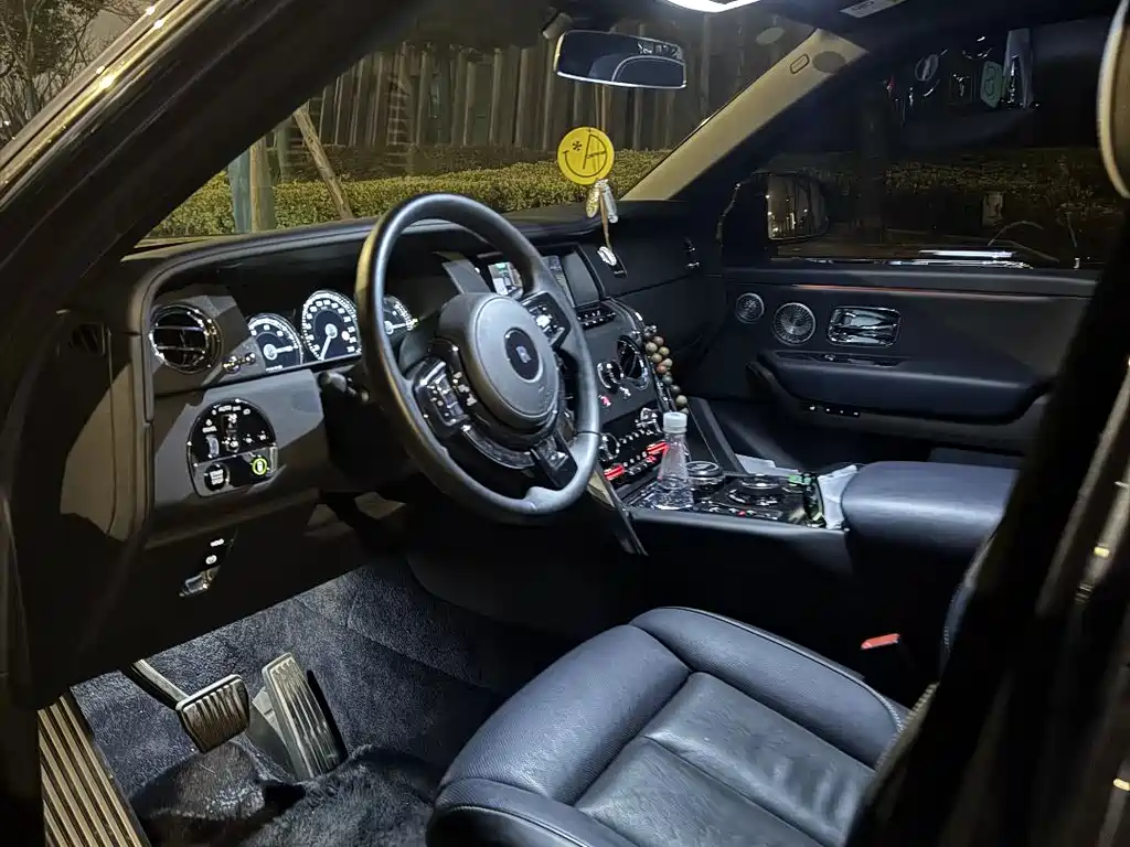 Rolls-Royce Cullinan — миниатюра 4