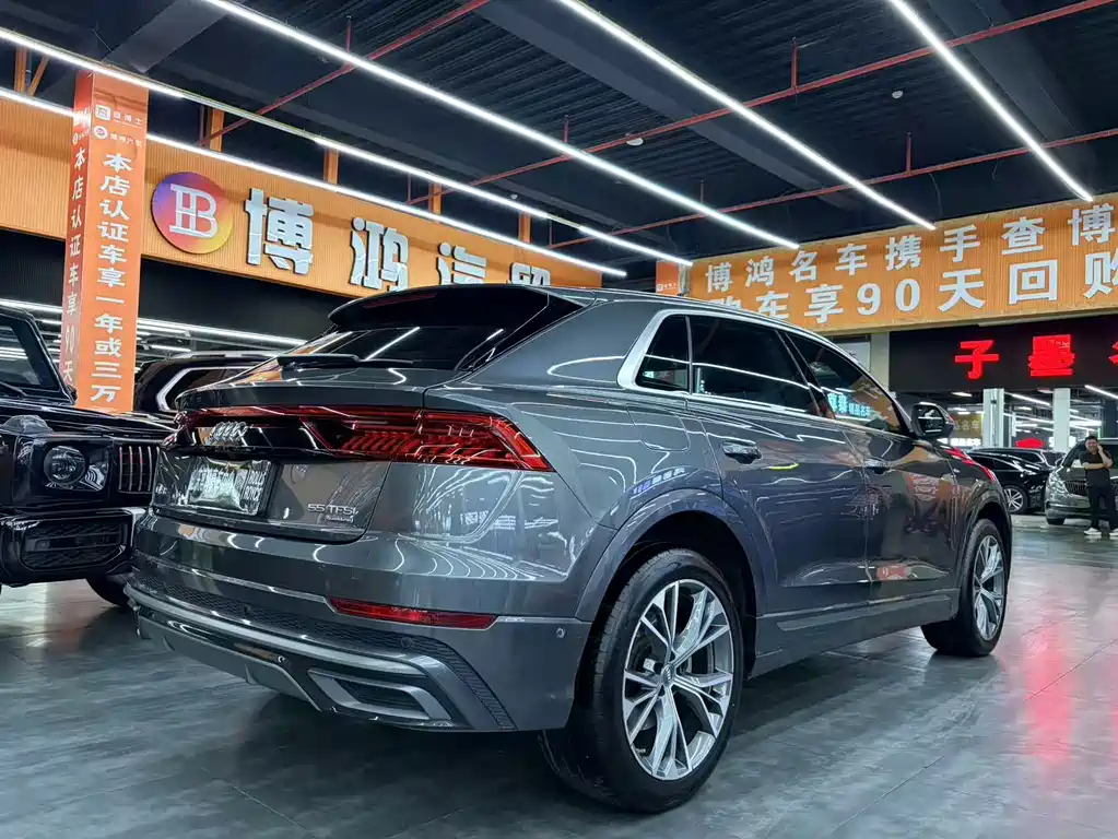 Audi Q8 — миниатюра 15