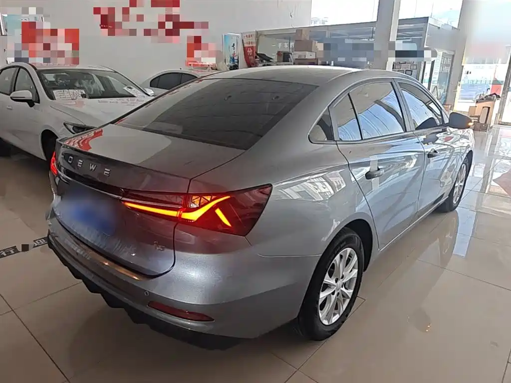 Roewe i5 2023 1.5L MT