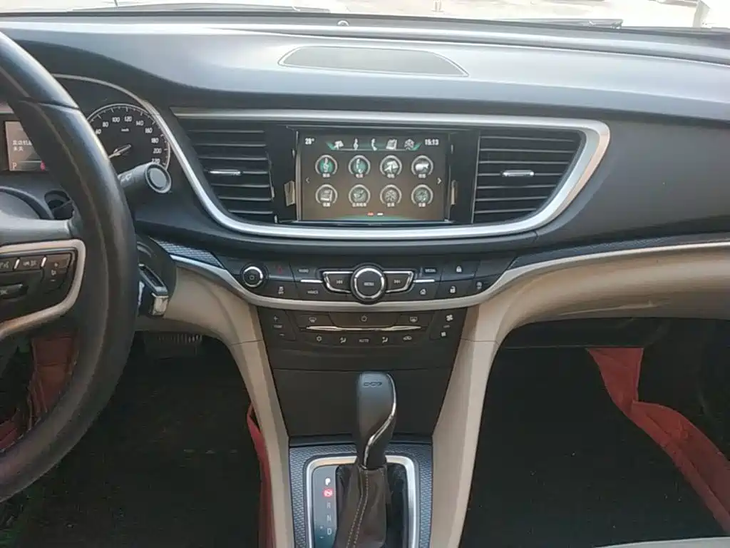 Buick Excelle — миниатюра 13