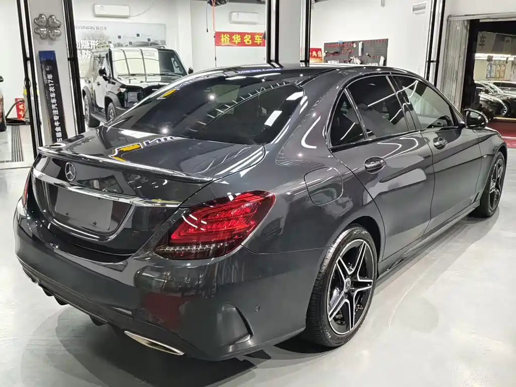 Mercedes-Benz C-Class — миниатюра 4