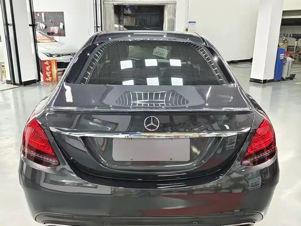 Mercedes-Benz C-Class — миниатюра 5