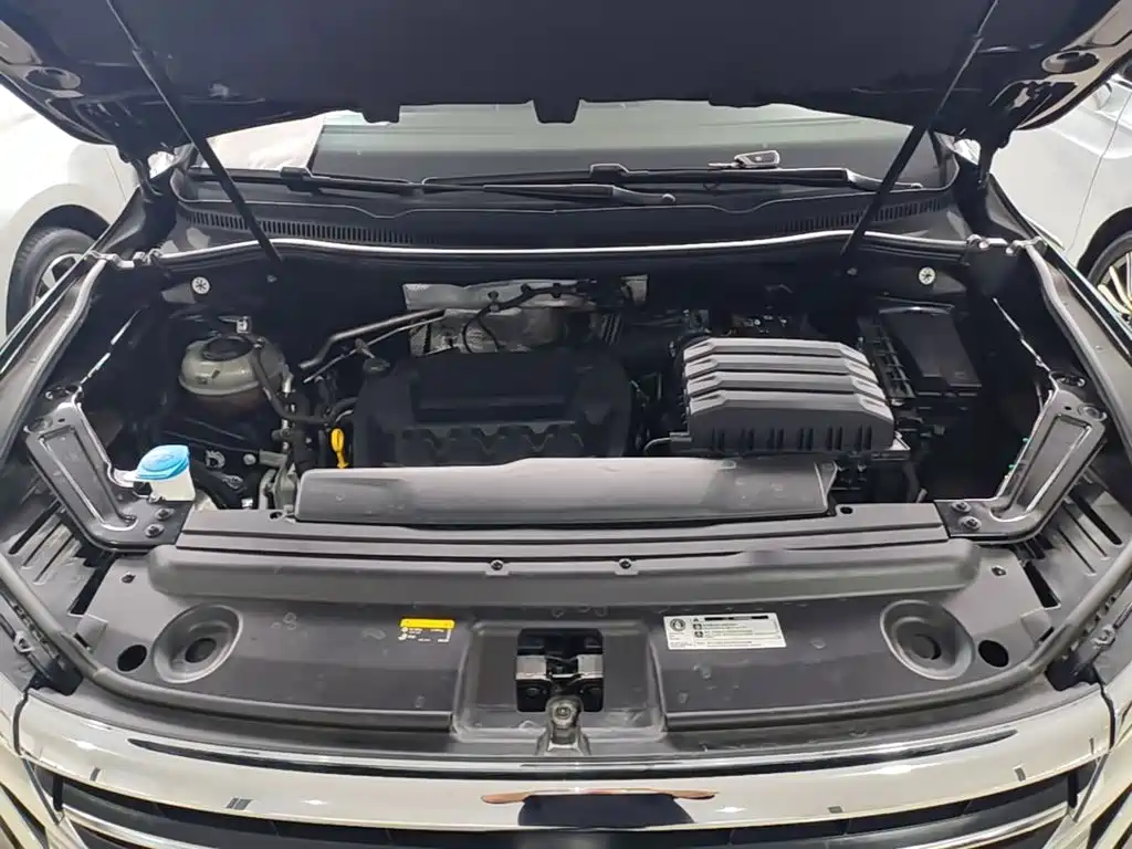 Volkswagen Viloran — миниатюра 20