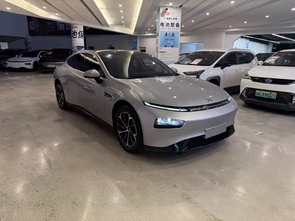 XPeng P7 — миниатюра 3