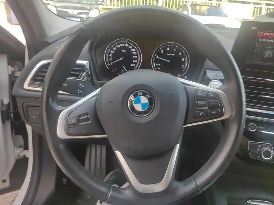 BMW 1 Series — миниатюра 15
