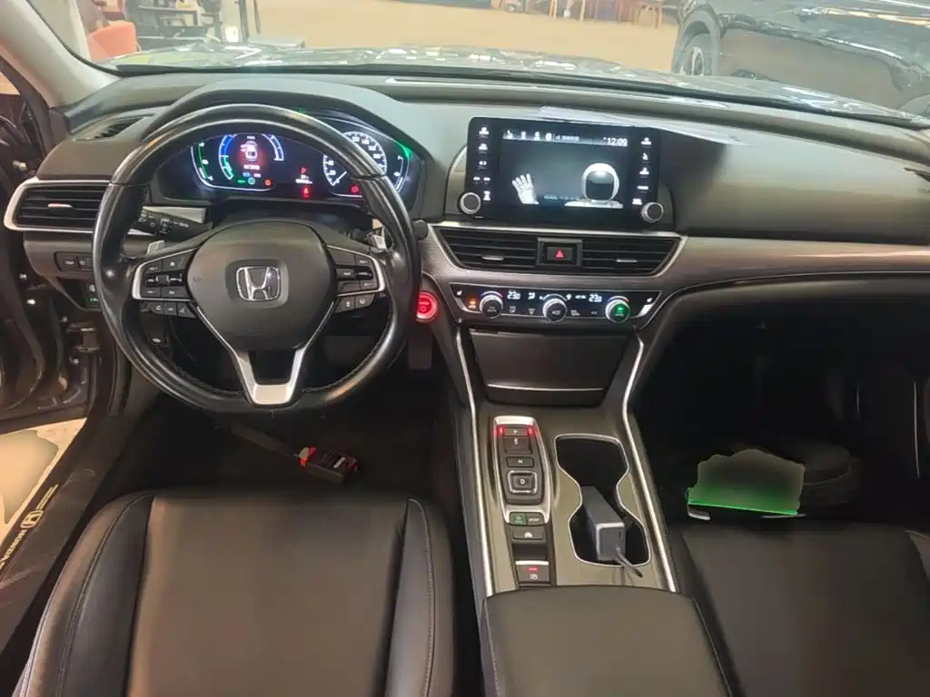 Honda Accord — миниатюра 10